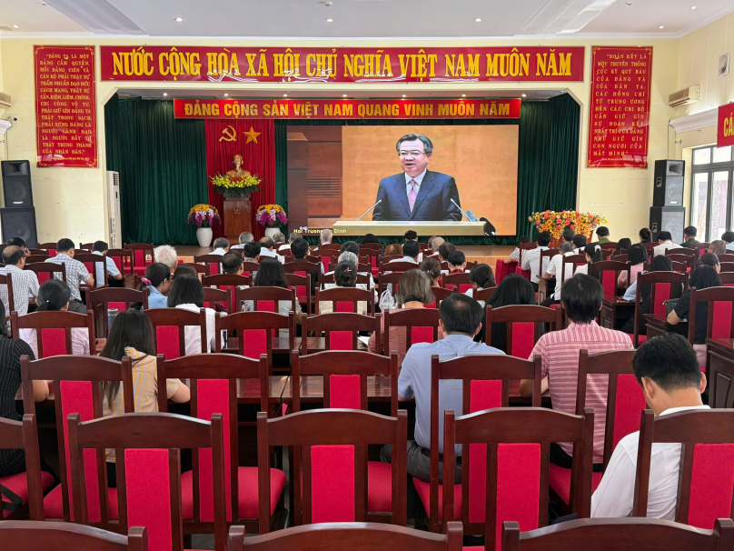 anh tin bai